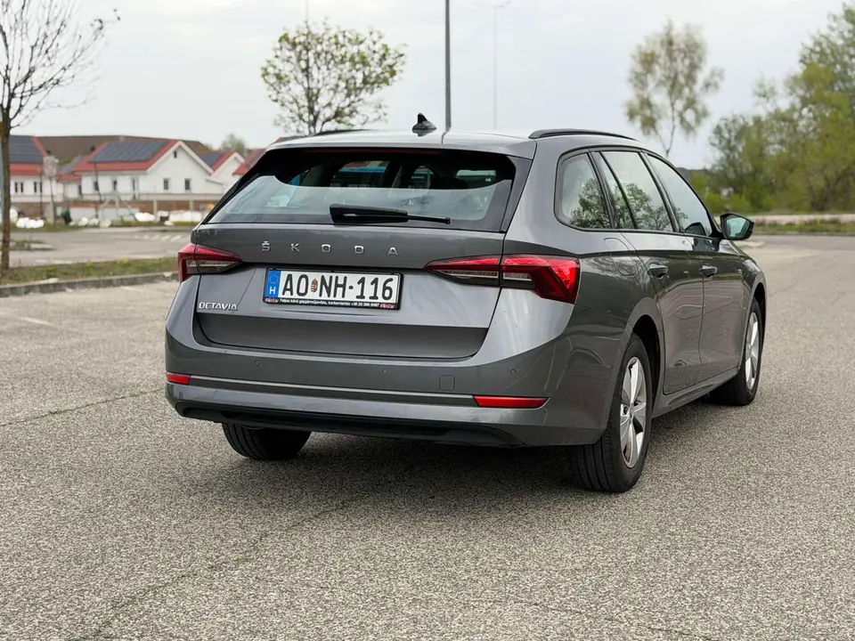 Premium Compact L fotó 2