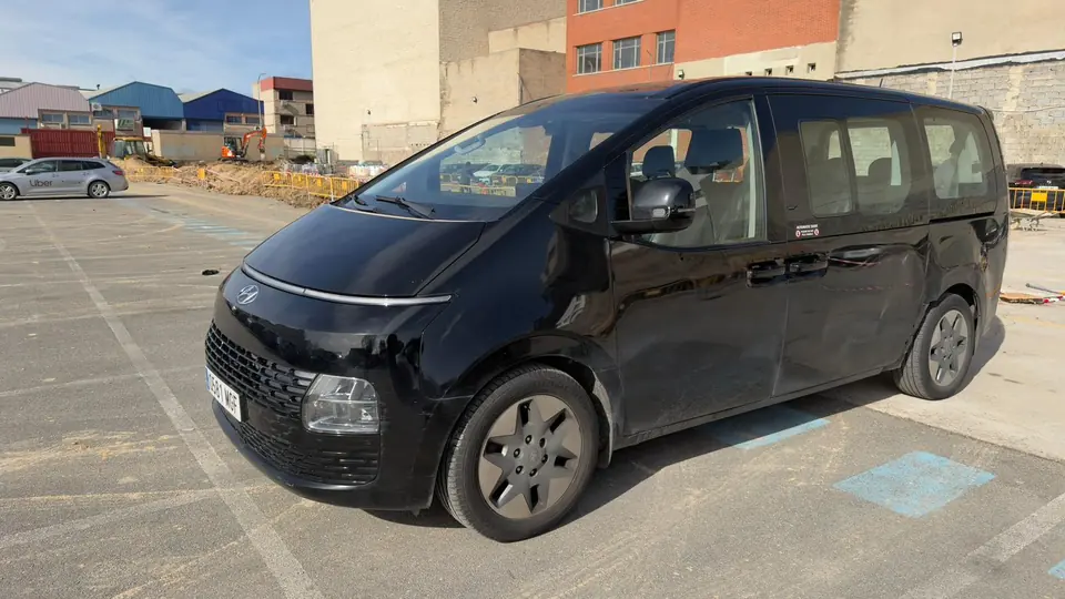 Prémium Kisbusz XL+ fotó 1